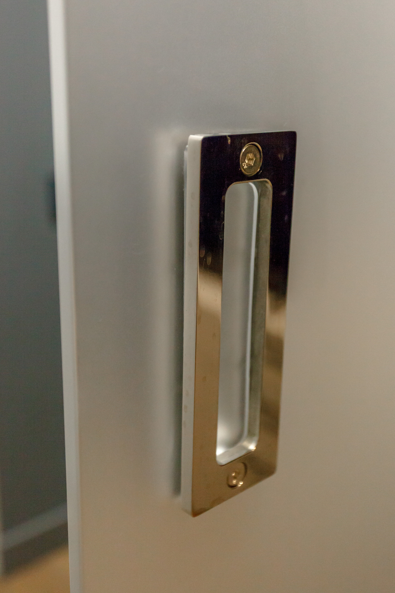 Матовые стеклянные двери