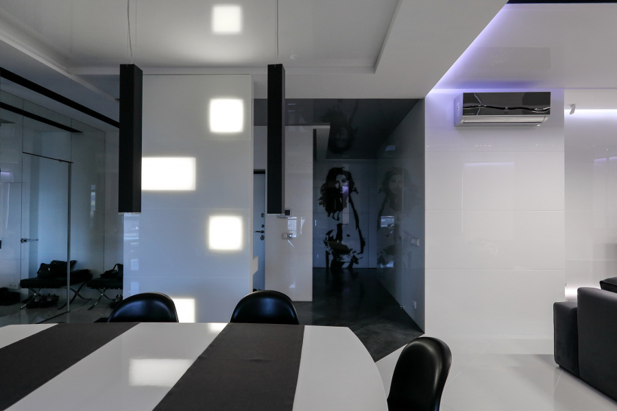 Окрашенное стекло