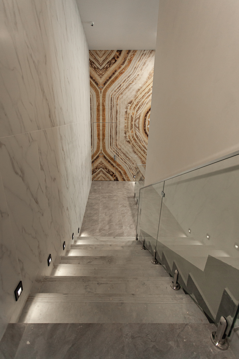 825_24 ул. Декабристов 20